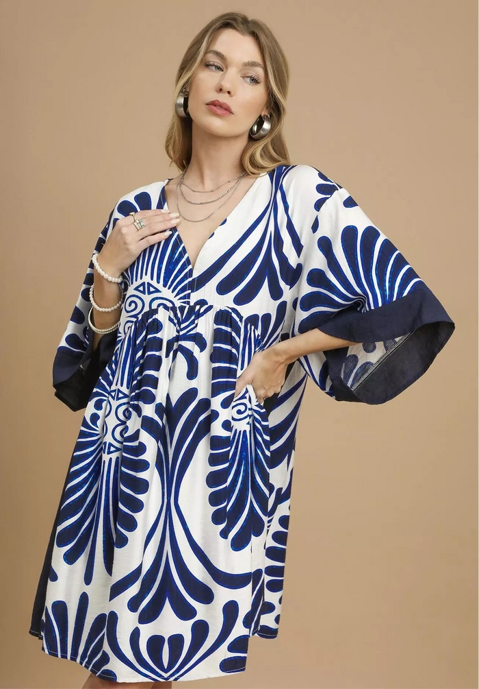 Abstract Print Kimono Sleeve Mini Dress