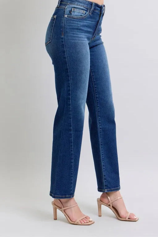 2faddfbd-d4fb-4ee2-8a92-a421a7e880bc-Max