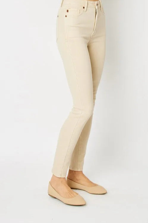 3cd0182d-223f-4092-ba9a-471e1523ddec-Max