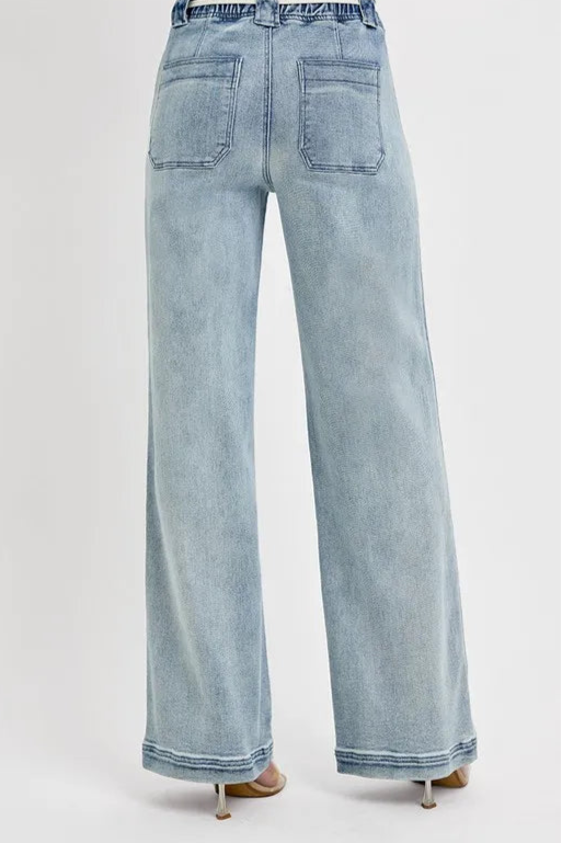 858a5a28-576f-4ed0-91e9-53c12855a101-Max