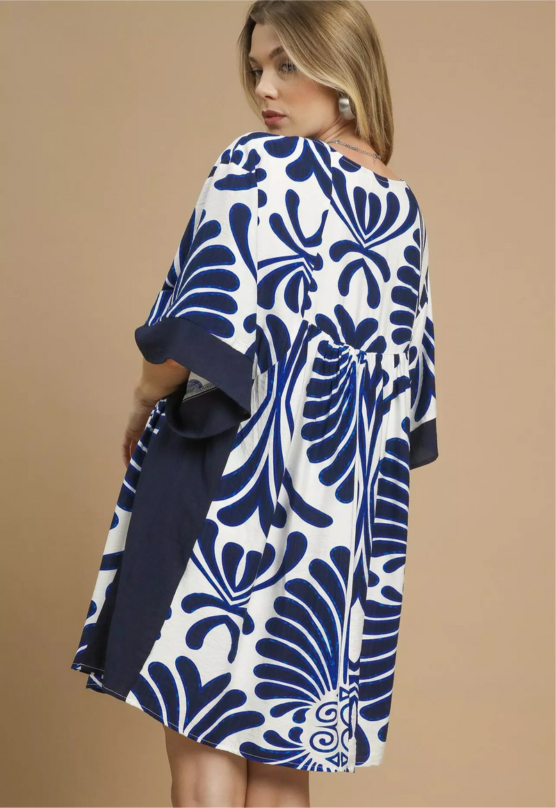 Abstract Print Kimono Sleeve Mini Dress