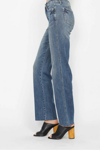 9c51b09f-0170-4901-9b22-f22660fe7e96-Max