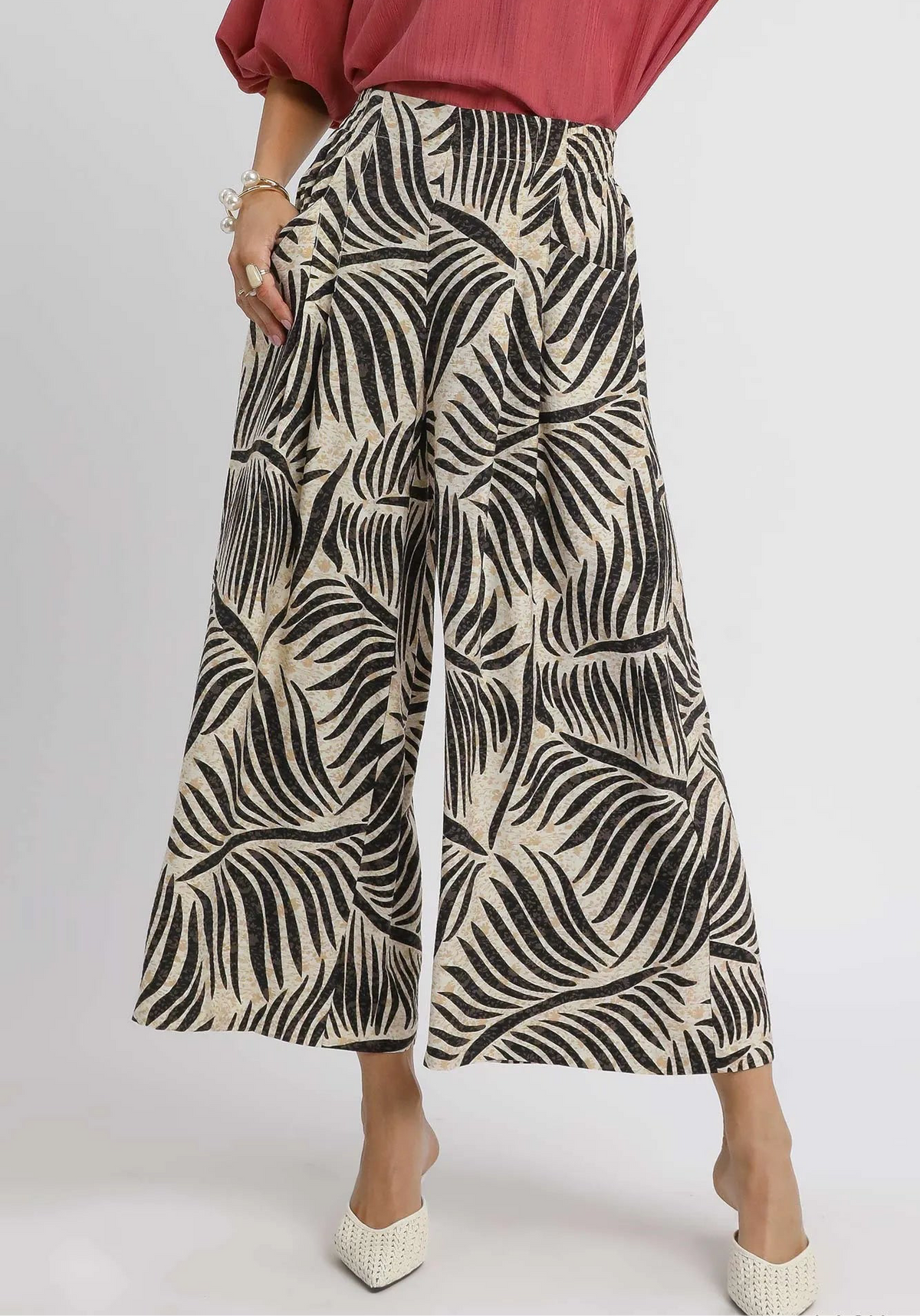 Palm Leaf Print Wide Leg Culotte Pants