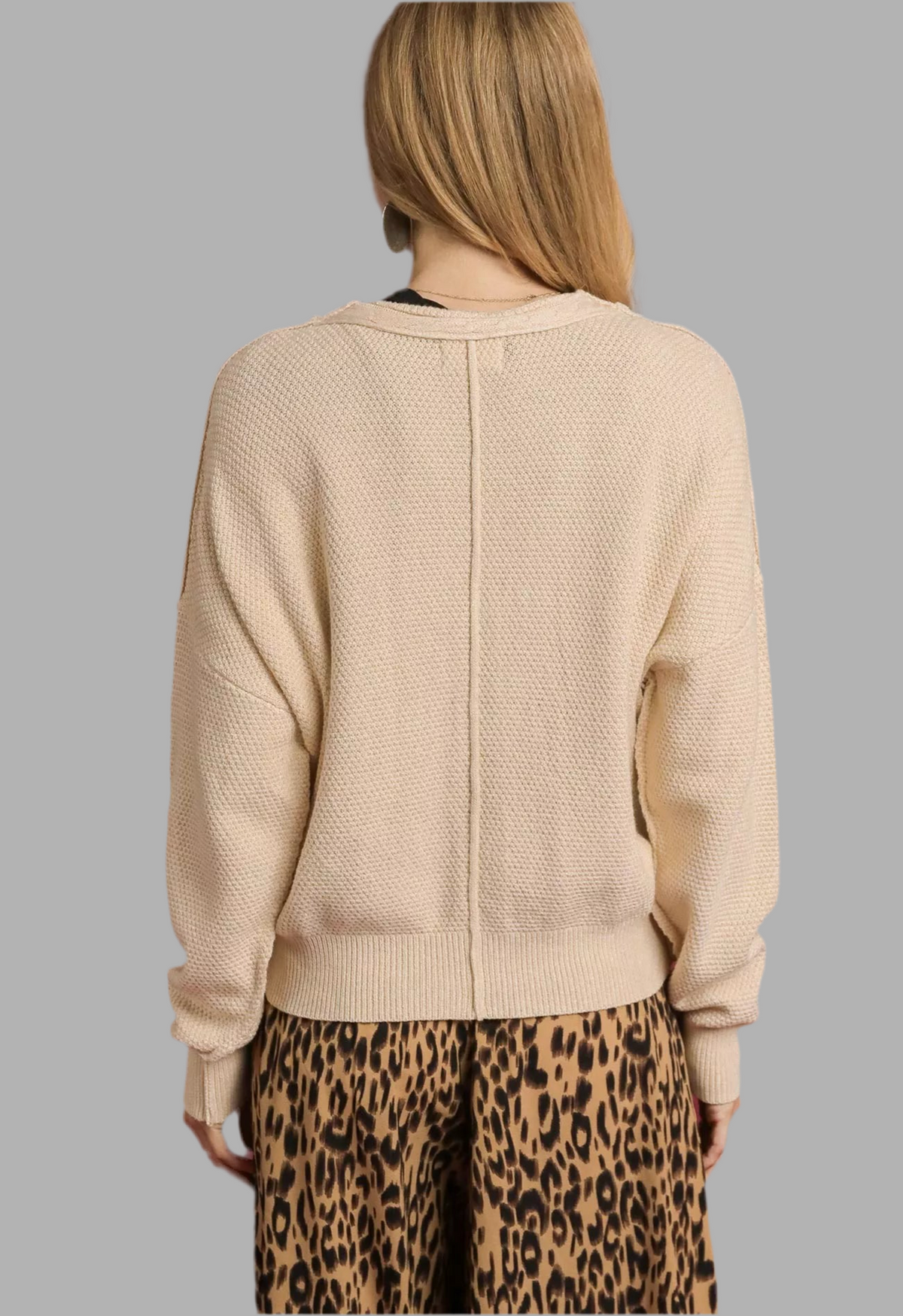 Chunky Cable Knit V-Neck Button-Up Cardigan