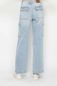 c41b0e84-c711-4b19-a499-77a3929d114e-Max