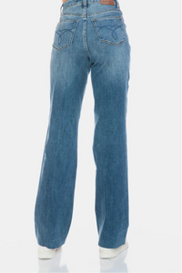 e147fd98-86e6-47db-8748-aa3ab4fb8c06-Max